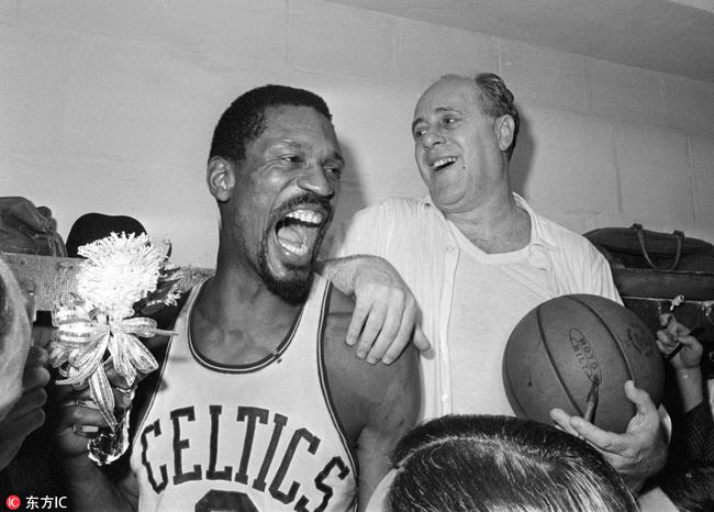 三年兩冠+連續四進總冠軍賽! 勇士算王朝球隊嗎?-黑特籃球-NBA新聞影音圖片分享社區