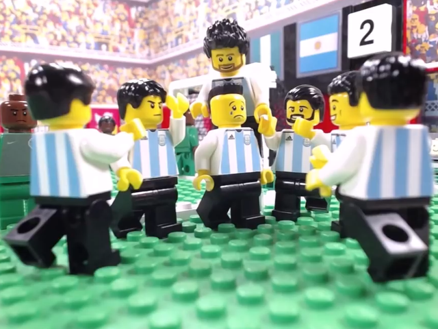 梅西破门罗霍绝杀 乐高版回顾阿根廷2-1起死回生