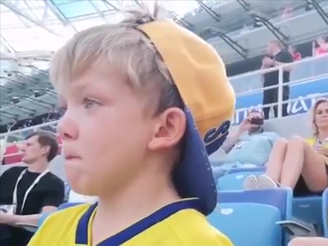 伊布替补终登世界杯 贝里出场小儿子喜极而泣