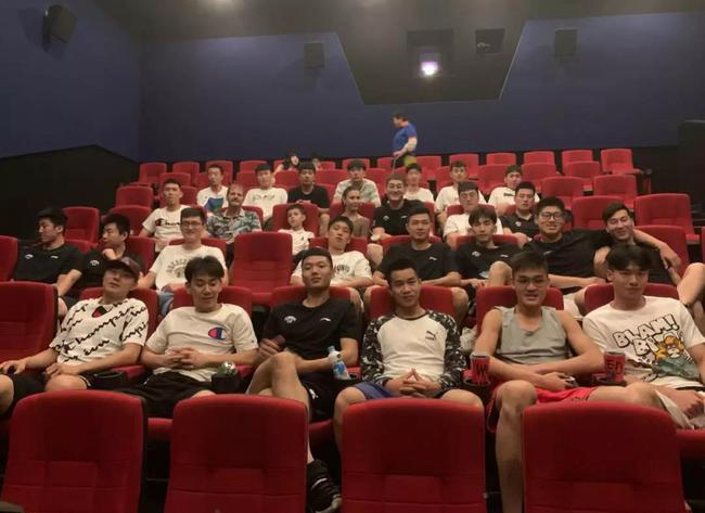 47年后再回味绝杀慕尼黑 他为何泪洒影院