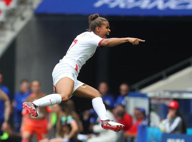 英格兰女足2-1苏格兰