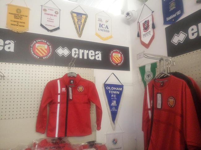 球迷商店内部是这样的