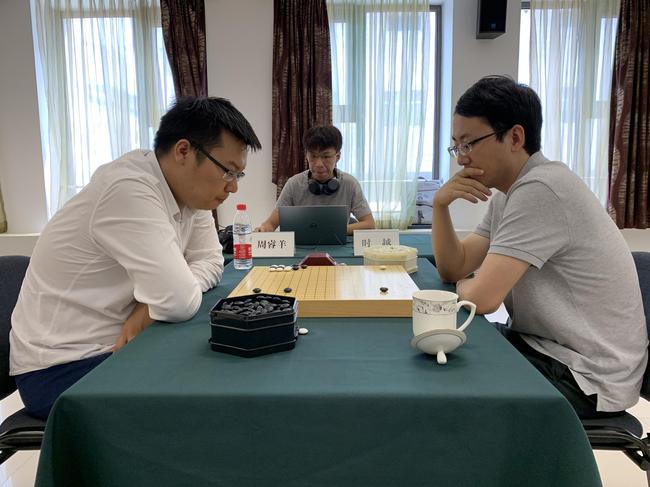 周睿羊胜时越