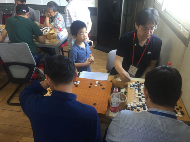 林锋六段下指导棋