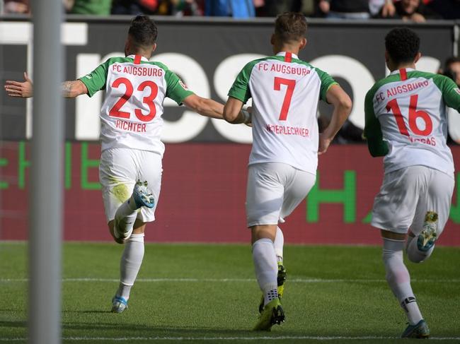 德甲-莱万平进球纪录 拜仁开场27秒+补时失球2-2