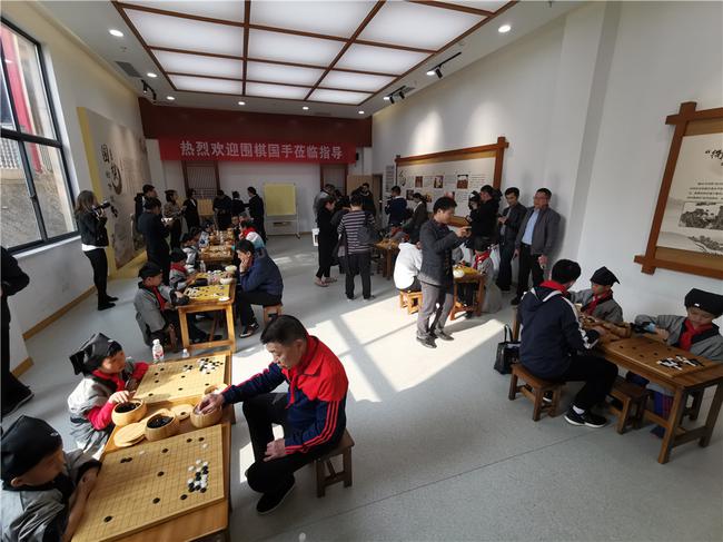 请示棋运动现场