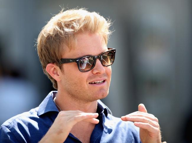 [情報] Rosberg：F1可以考慮一周雙賽
