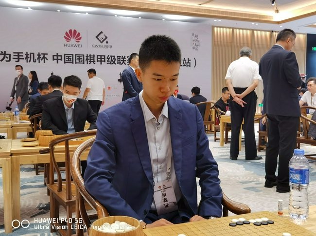 江西队主将辜梓豪