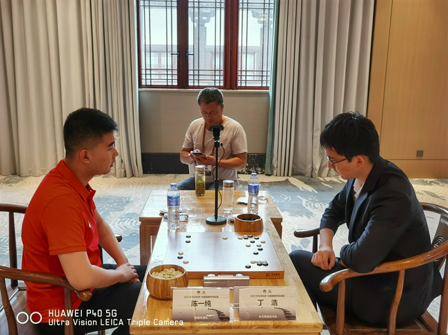 丁浩胜陈一纯
