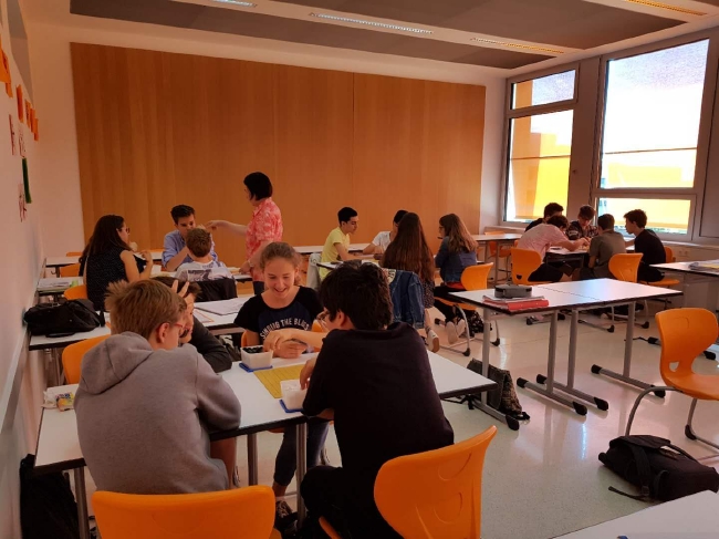卢森堡围棋协会在卢森堡大学和中学普及围棋