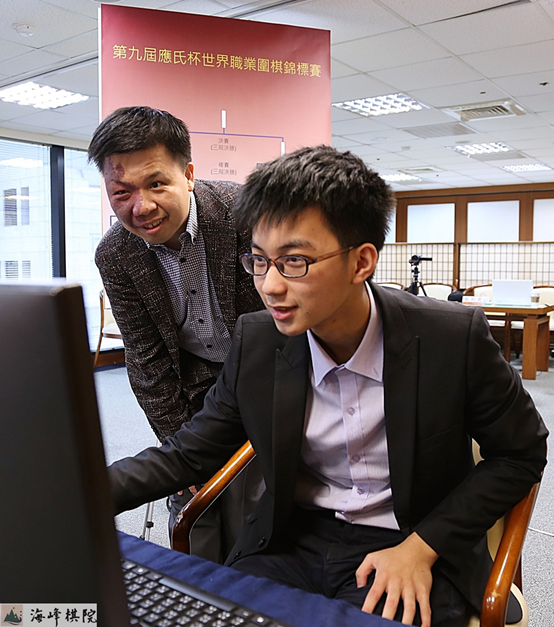 许皓鋐闯入八强,赛后露出开心笑容