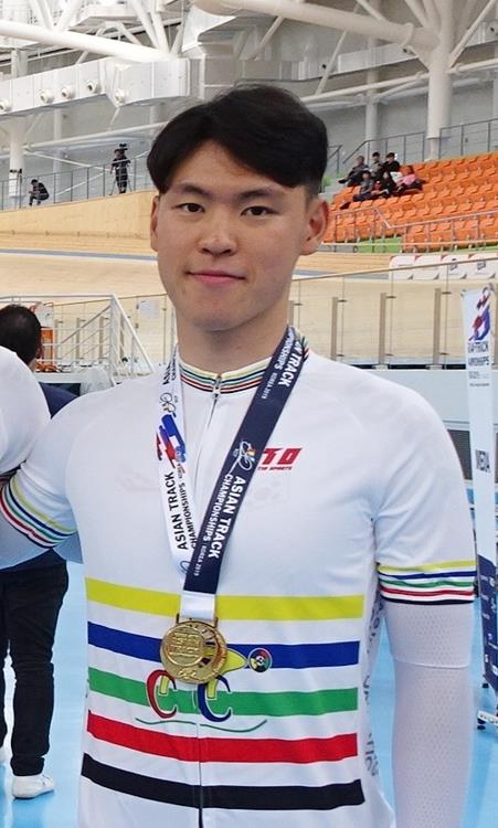 在泰国训练中遇车祸 韩国18岁自行车未来之星去世
