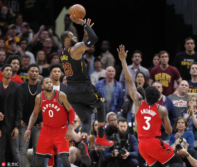 詹姆斯绝杀时刻