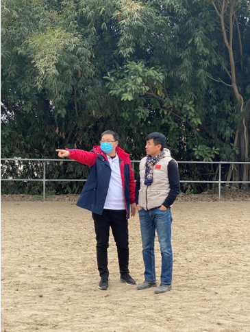 (右一 ——上海马尚文化传播有限公司的总经理白继峰先生)