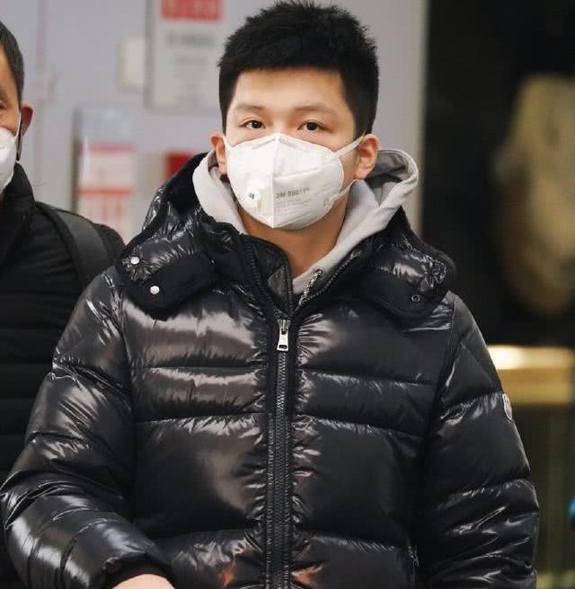 樊振东