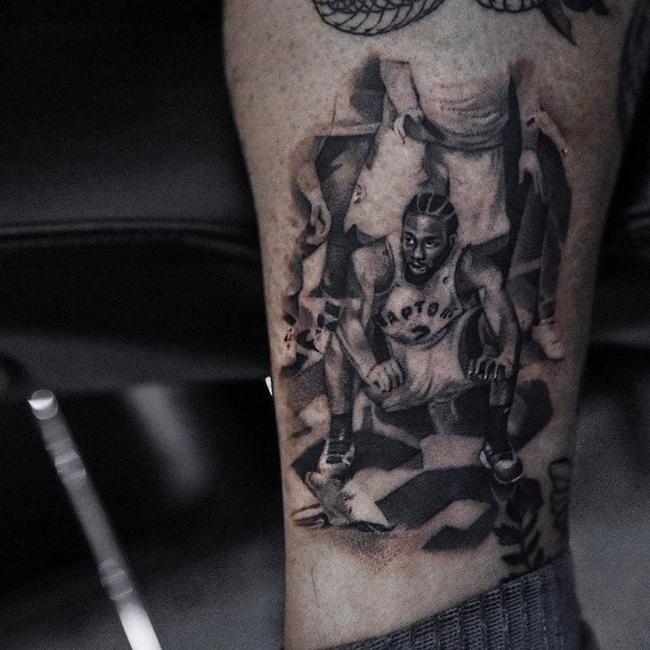 炫酷!球迷將Leonard絕殺瞬間紋在身上-黑特籃球-NBA新聞影音圖片分享社區