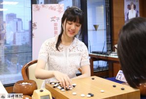 俞俐均拿下第四届女子围棋最强战冠军