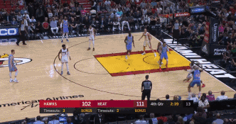 三分11中7!42歲半人半神砍全隊最高21分,超神一戰刷新3記錄!(影)-黑特籃球-NBA新聞影音圖片分享社區