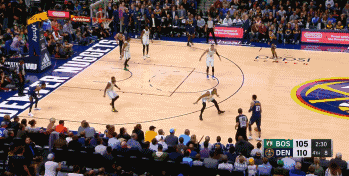 穆雷超高难度上篮