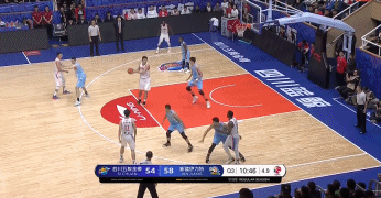 【博狗体育】GIF-周琦全场精彩表现集锦!扣篮三分+逆天大帽
