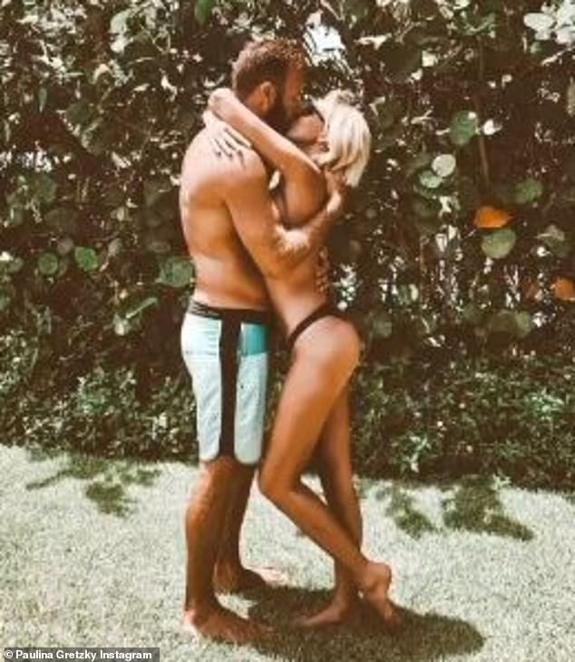 達斯汀與未婚妻合照