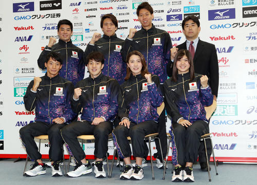 日本游泳队