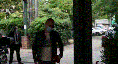 博纳文图拉抵达