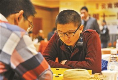 杨鼎新理光杯夺冠 成为最年轻的围棋冠军