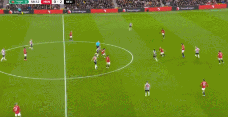 英联杯-威洛克阿尔米隆破门 曼联0-3纽卡斯尔