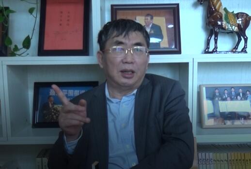 聂卫平接受采访