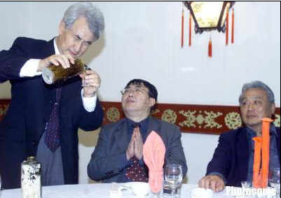 (聂卫平为国足开孤酒茅台)