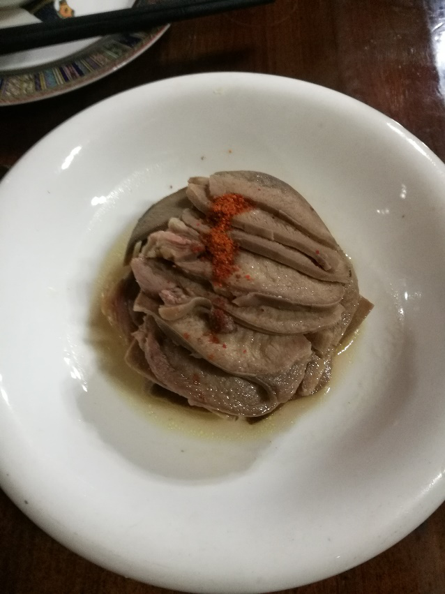(赵炎对这道牛舌评价颇高)