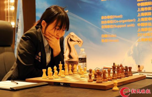 图说：世界国际象棋女子锦标赛冠军对抗赛现场 新民晚报记者 周国强 摄