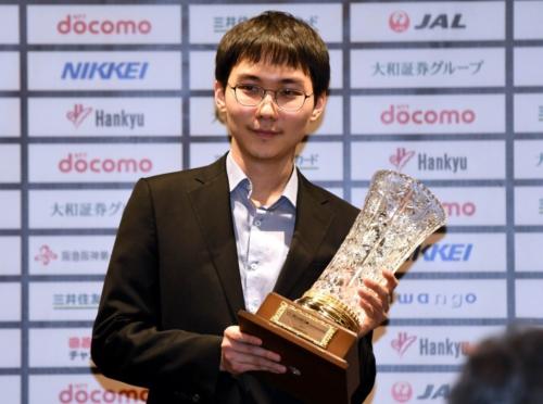 朴廷桓三连冠的最强棋士战暂时还不足以称为“世界大赛”