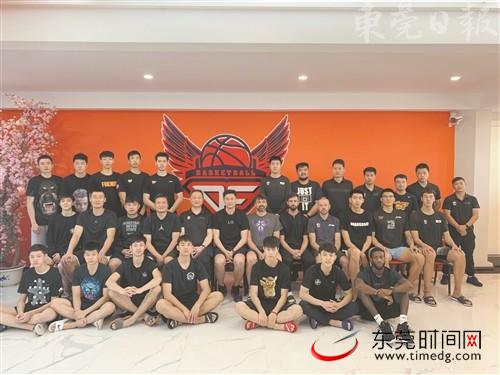 广东男篮结束了在新疆的集训