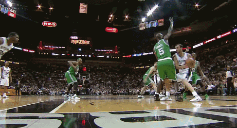 【影片】假傳假投再真傳!Doncic這一串動作儼然就是鬼切附體啊!-黑特籃球-NBA新聞影音圖片分享社區