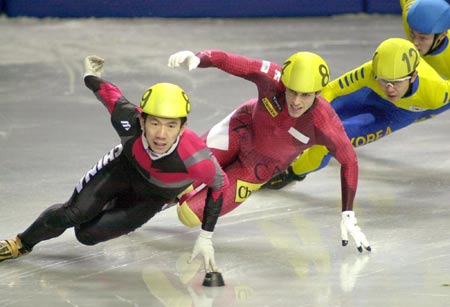 2003年世锦赛，李佳军获1000米冠军