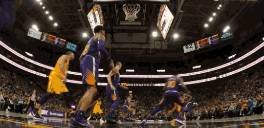 【影片】灌籃王空中戲耍內線大漢!球呢?跑哪去了?怎麼進了?-黑特籃球-NBA新聞影音圖片分享社區