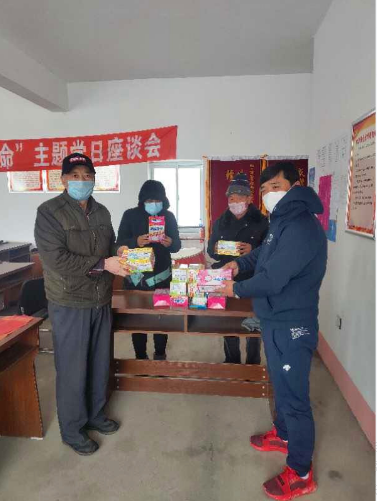 橘子电竞玩家心系家乡抗疫情 捐出寒冬最美风景