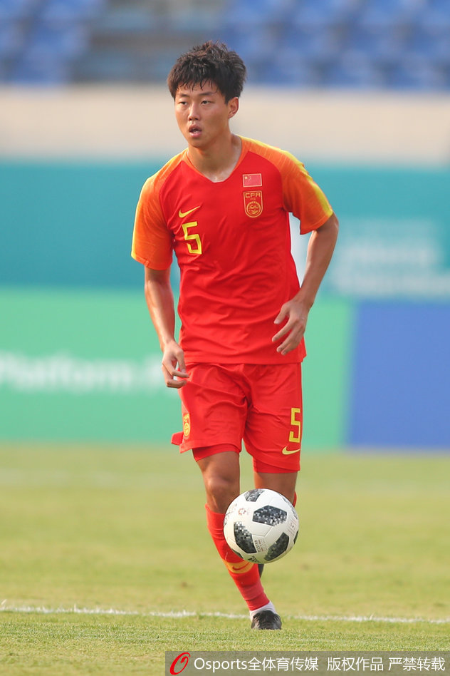 进球gif-高准翼反越位梅开二度 自己都不敢相信