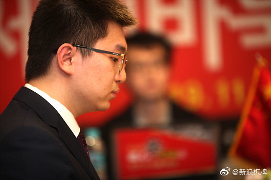 杨鼎新六连胜