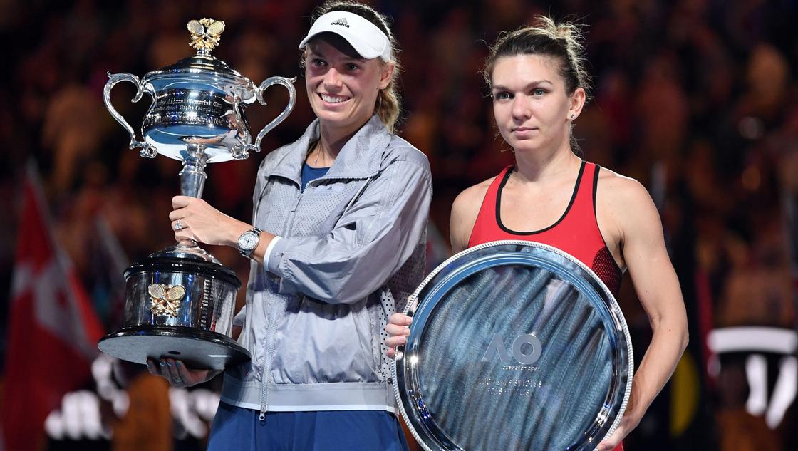 新浪直击澳网女单颁奖仪式