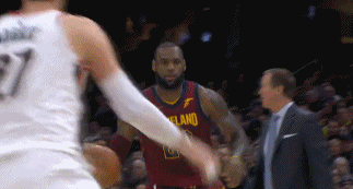 詹姆斯冤死!三球被哨子坑 這已經是他的常態!-黑特籃球-NBA新聞影音圖片分享社區