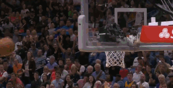 史無前例!一眉哥轟45+17+5+5 表弟報銷後場均33+13!(影)-黑特籃球-NBA新聞影音圖片分享社區