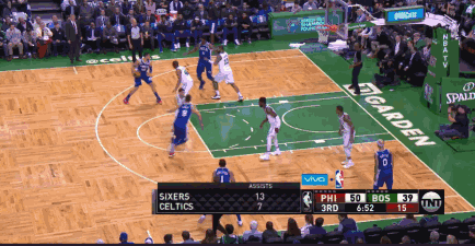 费城76人 正文  两队刚在伦敦交过手,76人在首节领先22分的情况下都