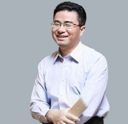 金立董事长刘立荣