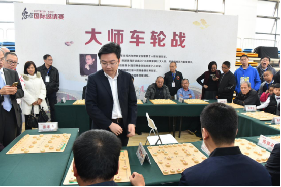 郑惟桐特级大师车轮赛表演