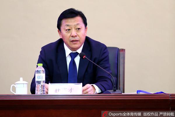 S冠是当年最强的五个人，那么Baolan是当年全球最强的辅助吗？