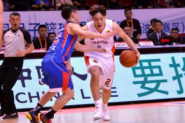 勇士官方：穆迪成功接受了右手拇指尺側(cè)副韌帶撕裂修復(fù)手術(shù)