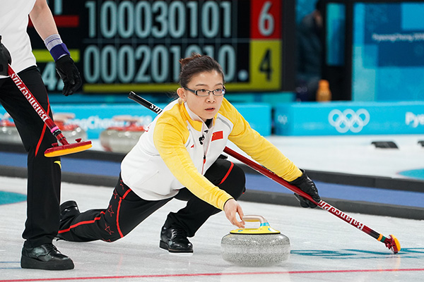 2018年2月21日，韩国，2018平昌冬奥会冰壶女子循环赛，瑞典Vs中国。 本文图片均来由 视觉中国 图